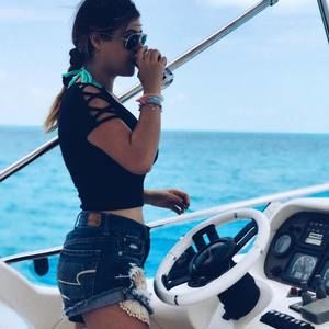 Meet your Posher, America